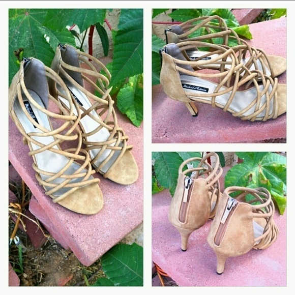 Michael Antonio
Women's Fam Strappy Sandal - Picture 2 of 3